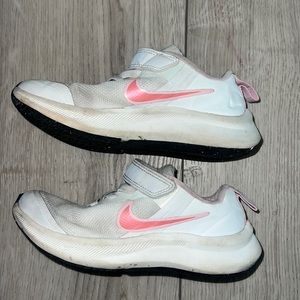 Nike StarRunner - Size 12C